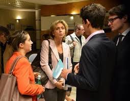 20 просмотров 2 недели назад. Aurore Berge De La Traitresse Juppeiste Au Transfuge Macron Metropolitaine