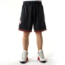 Mix & match this pants with other items to create an avatar that is unique to you! Mitchell And Ness Swingman Shorts Philadelphia 76ers Black Philadelphia 76ers Clothes Accesories Pants Shorts Basketball Nba Eastern Conference Philadelphia 76ers Brands Mitchell And Ness Basketball