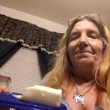 Any Tupperware consultants in town selling these bowls for the $20?