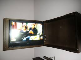 Sideboards mit integriertem geheimfach in das du den fernseher versenken kannst. Verstecktes Tv Hotels Fernseher Verstecken Verstecken