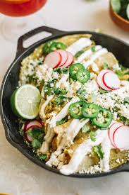Easy Green Chili Chicken Enchiladas College Housewife Recipe Green Chicken Enchiladas Green Chili Chicken Chicken Enchiladas