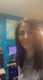 Carli Scott's Instagram, Twitter & Facebook