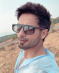 The actor has a really quirky sense of style. 5 Fabulous Shahid Kapoor Hairstyles