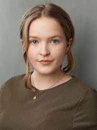 Rebekah Bentley's Instagram, Twitter & Facebook