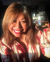 Det lukter pinnekjøtt i huset, bordet dekket og en solskinn dag. Nå jula  kan bare å komme🥰 Ønsker alle en fredelig jul med de dere glad i ❤️❤️