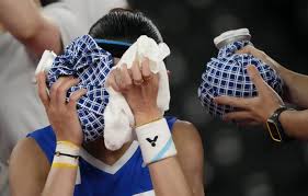 台灣時間 3/16 凌晨，遠在英國的羽球選手戴資穎，在超級 1000 系列全英羽球公開賽女單決賽，擊敗中國選手陳雨菲，拿下全英公開賽的第三冠，將重返球后寶座。新冠肺炎疫情當前，戴資穎也在 ig 上說到：「走在路上被各種不友善的態度對待，但我相信這也是保護自己最好的方法了。 Wjvjgdo1fwqwmm