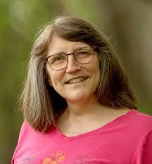 Abigail Hofer's Instagram, Twitter & Facebook