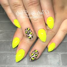 Tag 232 Nagelkunst Mit Neonakzent Mit Nagelacryl Nagelbasteln Nagelbilder Nails Nail Art Acrylic Nails