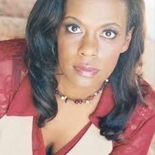 Eva Bowen (@Eva_Bowen)