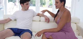 Cum Shot AuntJudysXXX - Busty 38yo MILF Penny Barber Seduces Her Sons  Friend, Black Hair,brunette Video - XXX Video