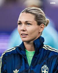 She's a Hawkeye ✨ Welcome Home, Melisa Kekic!