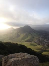 Bishop Peak Trail San Luis Obispo Ca Bishops Peak Seen From The Top Of Cerro San Luis In San Luis Obispo Ca Bishop Peak Fresh Air San Luis Obispo
