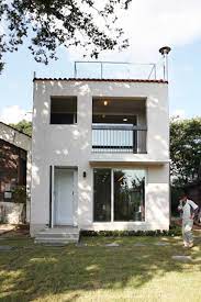 Konsep ruang terbuka ini tentu saja dapat disesuaikan dengan rumah modern di indonesia serta memiliki. 8 Inspirasi Rumah Kecil Ala Drama Korea Homify