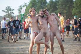 Woodstock naked pics