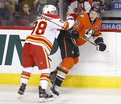 View the player profile of andrew mangiapane (calgary flames) on flashscore.com. Mangiapane Scores 3 Times As Flames Beat Ducks 6 4