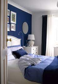 You can put the lazy chair on either side of the bed and position a table for study as well. Top 10 Cool Navy And White Bedroom Design Ideas To Make Your Bedroom Look Awesome Decoor Blue Master Bedroom White Bedroom Design Dark Blue Bedrooms