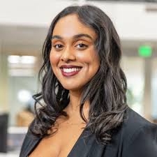 Tomorrow is my first day teaching two journalism intro classes at Chapman… 