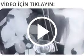 Premier league takımlarından arsenal'de forma giymektedir. Mesut Ozil Alemde Yakalandi