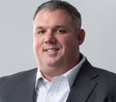 Daniel Chojnowski's Instagram, Twitter & Facebook