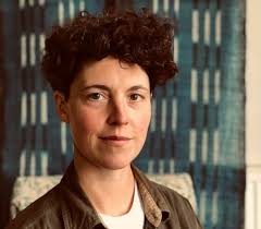 Laura Huston's Instagram, Twitter & Facebook