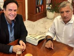 Ο χάρης ρώμας μιλάει ανοιχτά για τα ψευδή δημοσιεύματα που τον ήθελαν να είναι φορέας του aids και την μήνυση που κέρδισε. Ypopshfios Me Ton Patoylh O Xarhs Rwmas Symfwna Me Dhmosieymata Alfavita