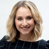 Jenna Stark's Instagram, Twitter & Facebook