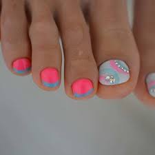 Violet, pink and white themed french tip nails and toenail art design. 25 Toe Nail Designs That Scream Summer Stayglam Pink Toe Nails Toe Nail Designs Neon Toe Nails