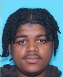 Police seek suspect in nightclub shooting