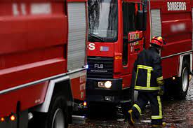 O fogo parece não querer dar tréguas em castro marim e tavira lusa o incêndio que deflagrou em castro marim entrou nos concelhos de tavira e vila real de santo antónio e destruiu edificado. Fogo Em Castro Marim Teve Reativacao Forte E Mobiliza Mais De 270 Operacionais