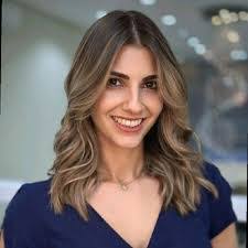 Jill Bundy's Instagram, Twitter & Facebook