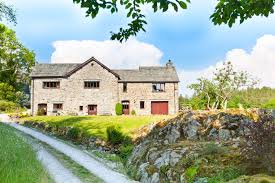 Wondering how you can bag a great deal on lake district cottages? Holiday Cottages Cumbria Lake District Self Catering Cottages