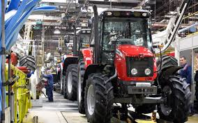 Il va sur le terrain pour évaluer les le titre professionnel de conducteur de travaux en entreprises de travaux agricoles (eta) se prépare en 18 à 24 mois, soit en formation. Les Entreprises Qui Recrutent Dans L Oise En 2019 Le Parisien