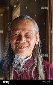 Old vietnamese man hi-res stock photography and images