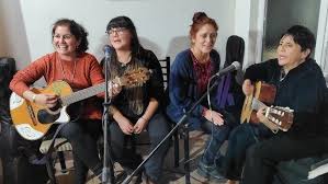cueca, de la flor de la violeta. canta, Margarita y Dora MEDEL, Mirna  Ormazabal y Silvia Canales.