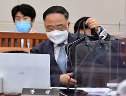 May 31, 2021 · 뉴스데스크 앵커 더불어 민주당이 2차 추경 방침을 굳힌 가운데, 이르면 올 여름 휴가철에 맞춰서 전국민 재난 지원금을 지급하는 방안을 검토 중인 것으로 확인됐습니다. Mk0kspptakxopm