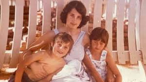 The question that has stumped marion barter's family and friends for decades is now before nsw state coroner teresa o'sullivan, who on monday opened an inquest into the former sydney and gold. Vx7de 2sgw 7xm