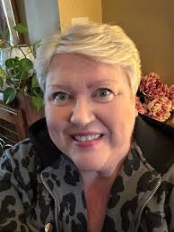 Hope you enjoy my show this evening, miss dancing people all around me,  they were the best years of my life. Glad to be