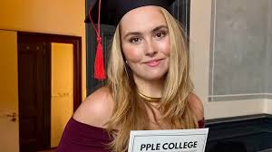 Poonam bajwa hot nude her appearance looked so much more