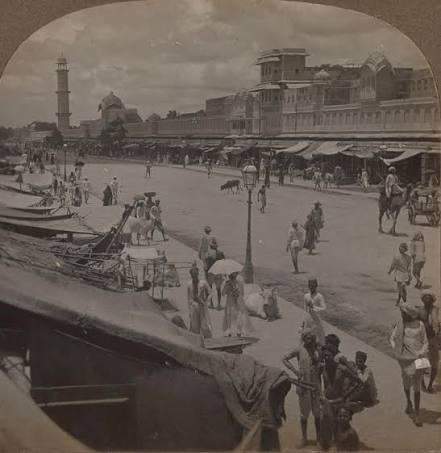 Street scene, Jaipur, India— photograph circa 1906. #history #india #jaipur