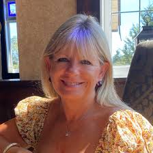 Victoria Real Estate Agent: Leslie Manson, RE/MAX Camosun