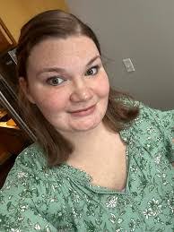 Kaley Bell's Instagram, Twitter & Facebook