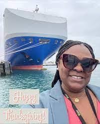 Letitia Lamb's Instagram, Twitter & Facebook