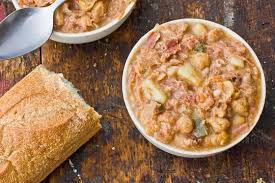 Hearty Dinner Recipe Spanish Bean Soup Potaje De Garbanzos Recipe Hearty Dinner Recipes Hearty Dinner Spanish Bean Soup Recipe