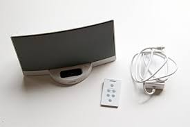 Want to comfortably enjoy music from your iphone 5? Bose Sounddock Speaker System Ipod Accessory Reviews By Mobile Tech Review
