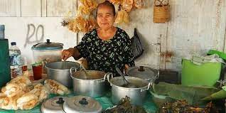 Sumberagung, rejoagung, srono, banyuwangi regency, east java 68471, indonezija adresas. 7 Tempat Kuliner Malam Di Banyuwangi Ada Sego Tempong Mbok Wah Halaman All Kompas Com