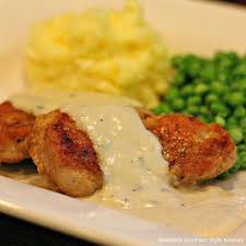This pork tenderloin recipe is easy enough for a weeknight and fancy. Fried Pork Tenderloin And Sawmill Gravy Melissassouthernstylekitchen Com