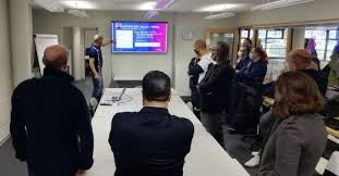 Retrouvez toutes les infos (activité, expertise, coordonnées) avec leboncoin. Mehdi Zamali Gerant Punchin Coach Sportif A Domicile Et En Entreprise Punch In Linkedin