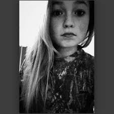 Madelyn Riley (@maddayriley)