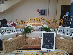 Check spelling or type a new query. Los Buffets Son Un Detalle Que Llamara La Atencion De Tus Invitados Como Este Magnifico Buffet De Cervezas A Decoracion Bodas Celebracion Decoracion De Unas