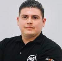 80+ perfiles de «Alejandro Canto»